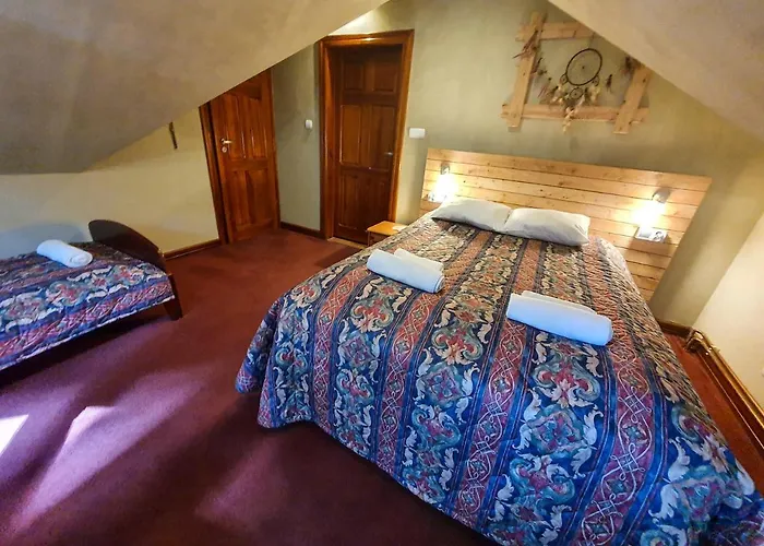 Schronisko Bukowa Hotel Jugów